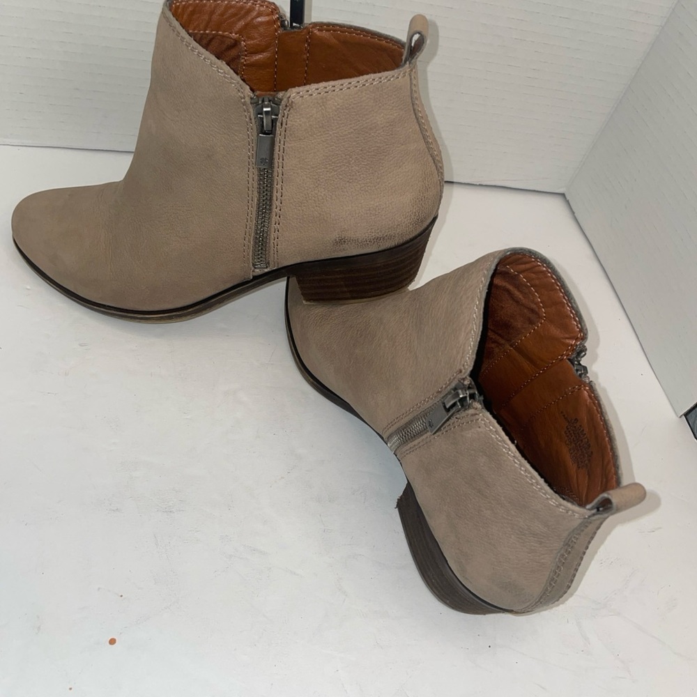 Women's Tan Ankle Boots